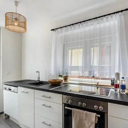 Appartio - Zentrale Maisonette-wohnung Mitten In Der Altstadt *
